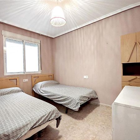 Modern Apartment 3Mins Walk To Playa Del Cura Beach Torrevieja Eksteriør bilde