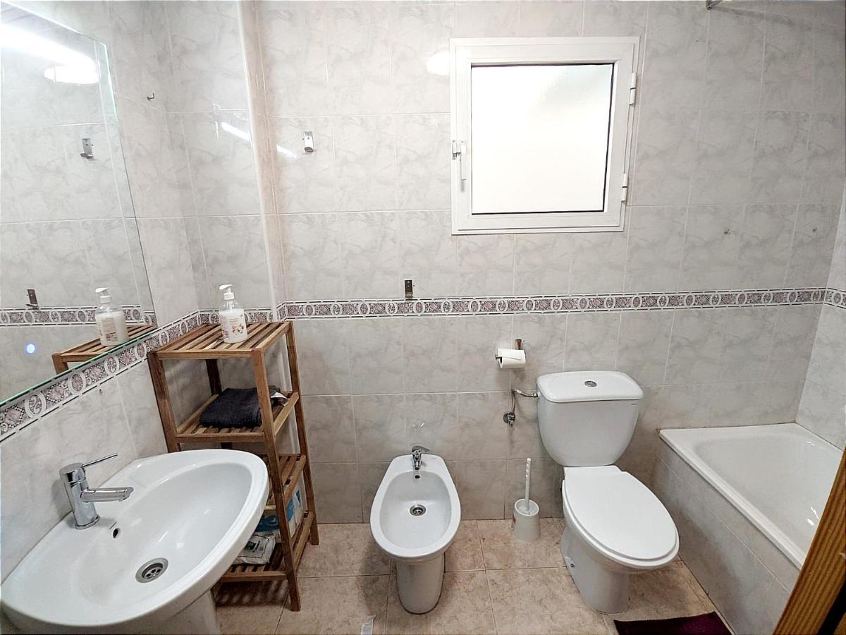 Modern Apartment 3Mins Walk To Playa Del Cura Beach Torrevieja Eksteriør bilde
